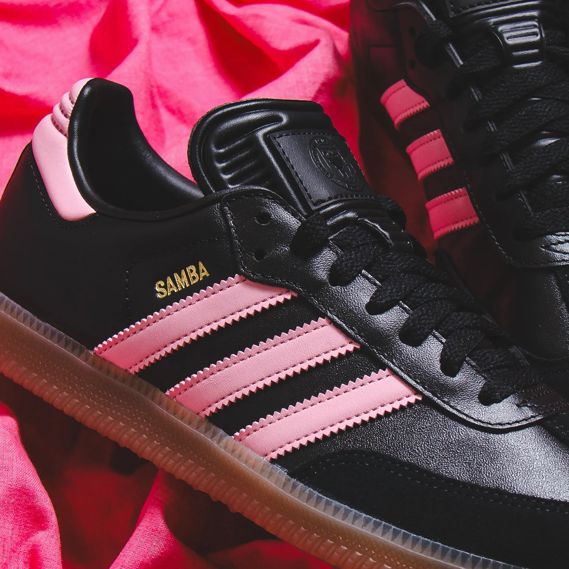 Adidas Men Samba Inter Miami CF Lionel Messi Black Pink IH8157