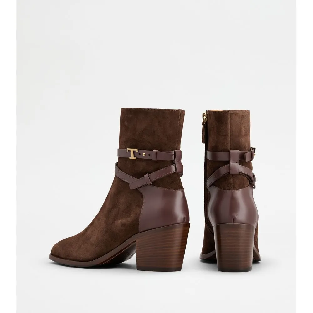Ankle Boots in Suede
