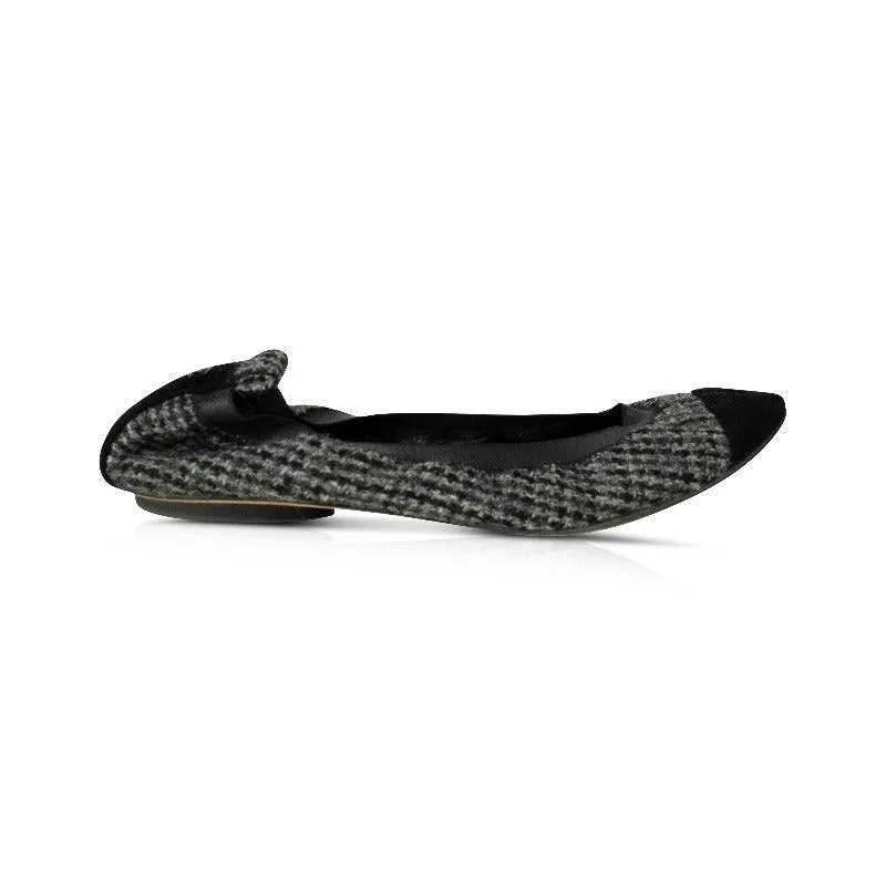 Chanel Elastic Flats - Women's 37.5