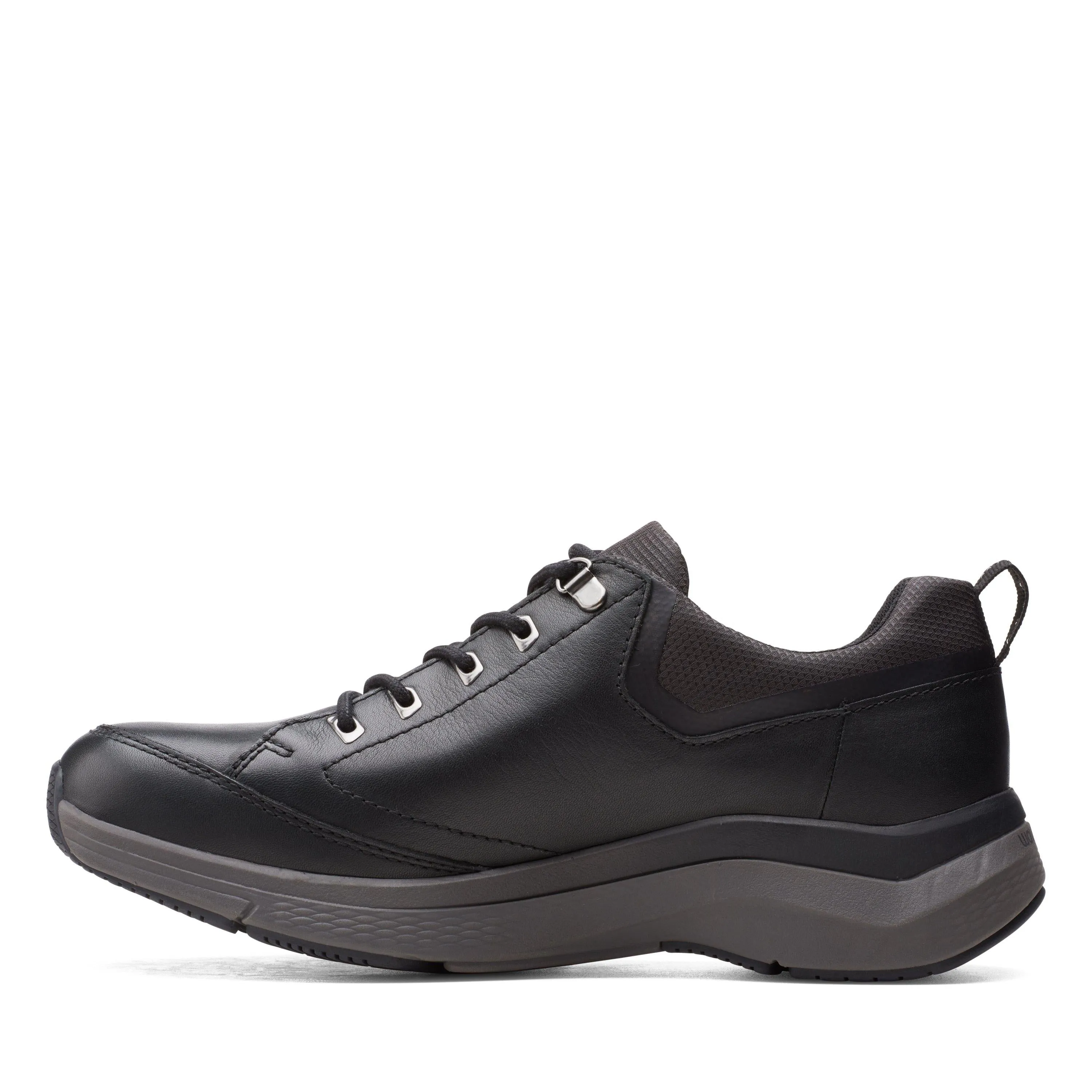 Clarks Wave 2.0 Vibe in Black Leather