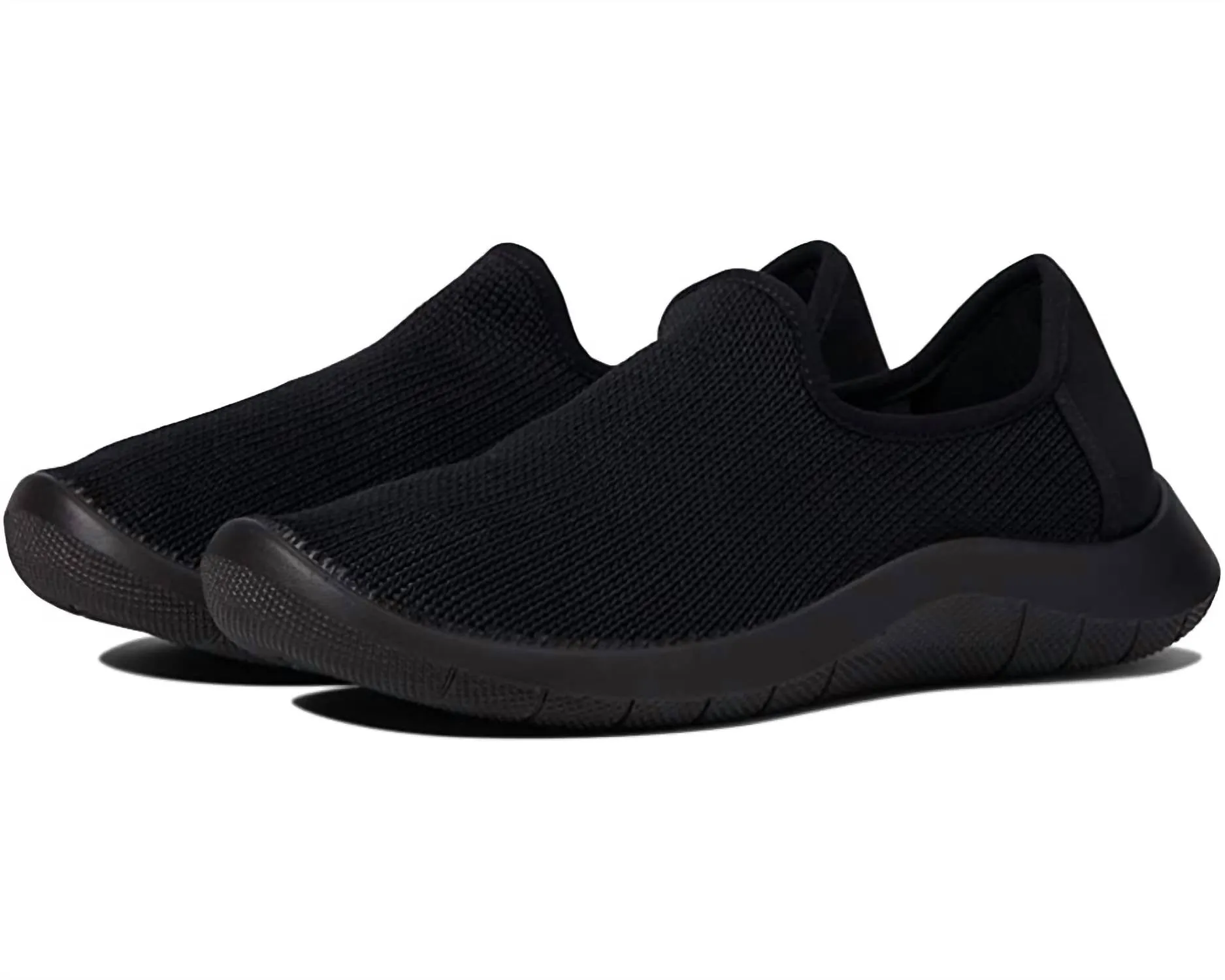 Gaia Slip On Sneaker In Black