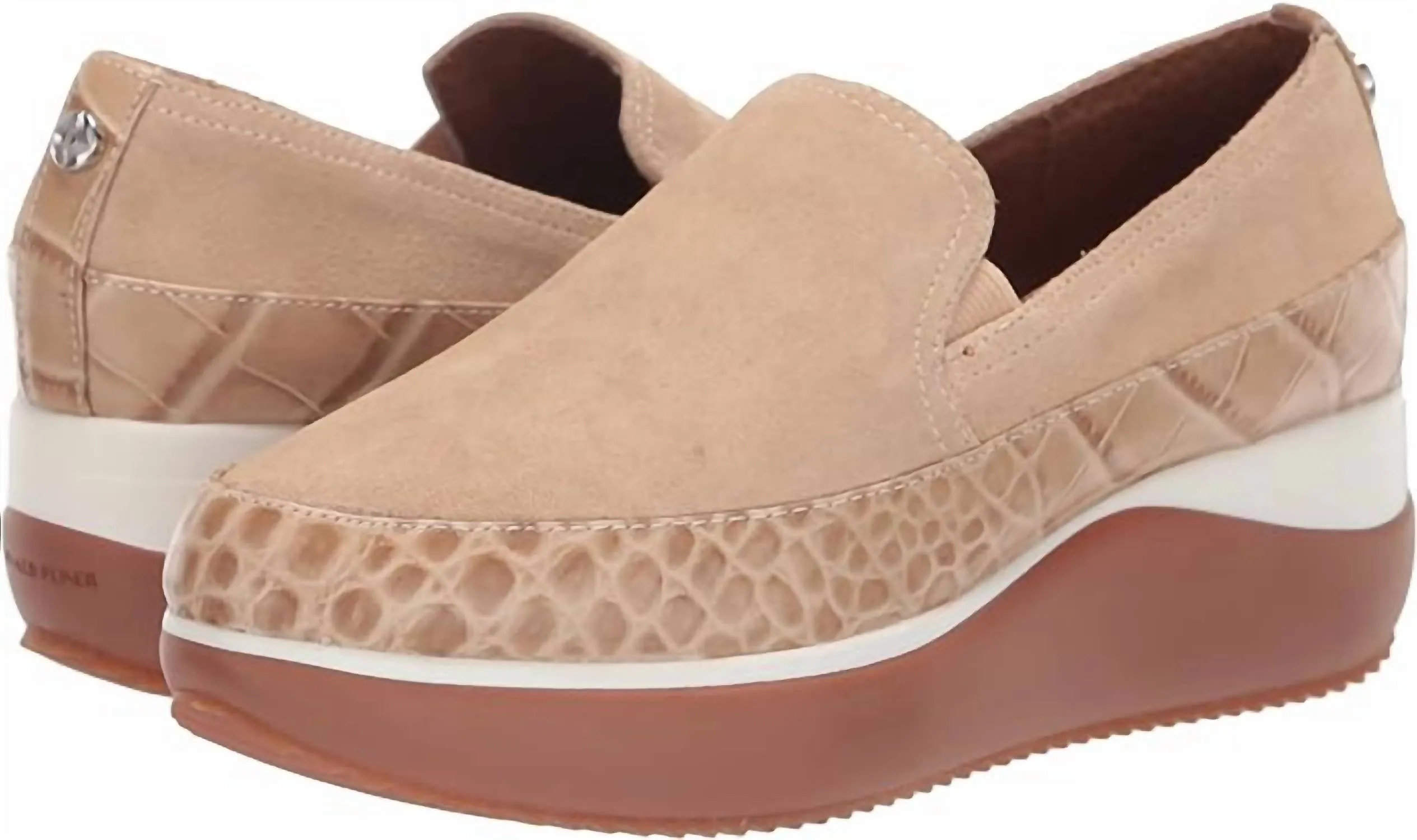 Lizzeecs Sneaker In Natural Calf Suede