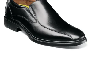 Men Forecast Waterproof Bike Toe Slip On In Black