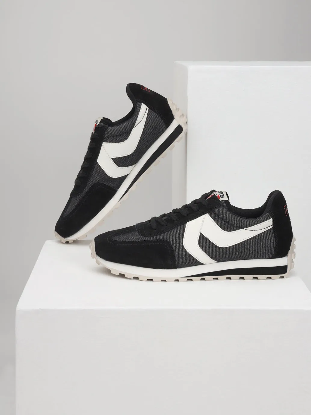 Men's Black Colorblock Sneakers
