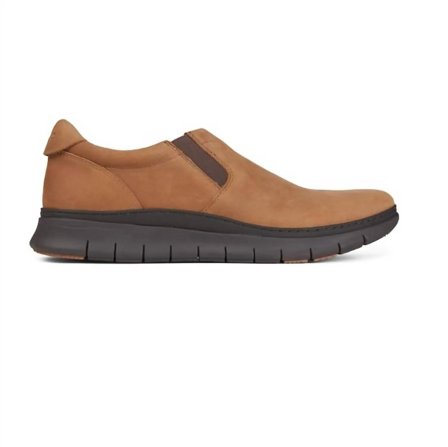 Men's Khai Nubuck Slip On Shoes In Toffee