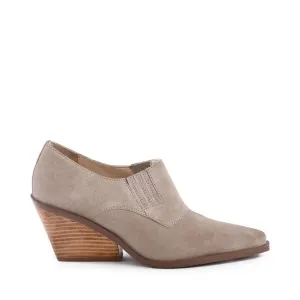 Seattle Ankle Boot In Sand