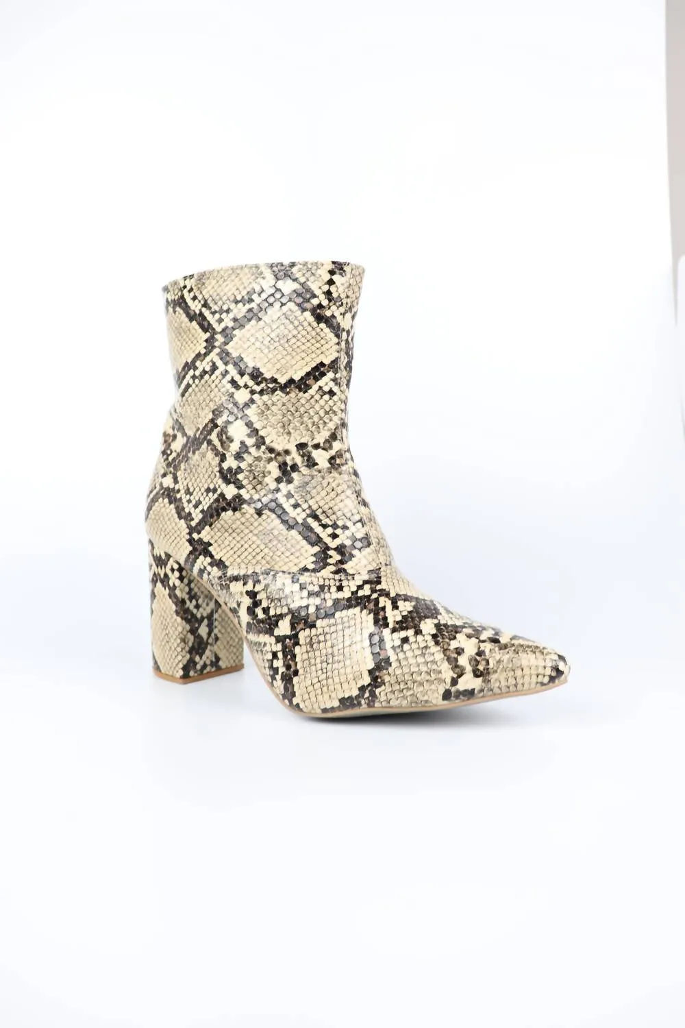 Sophia Boots In Snake
