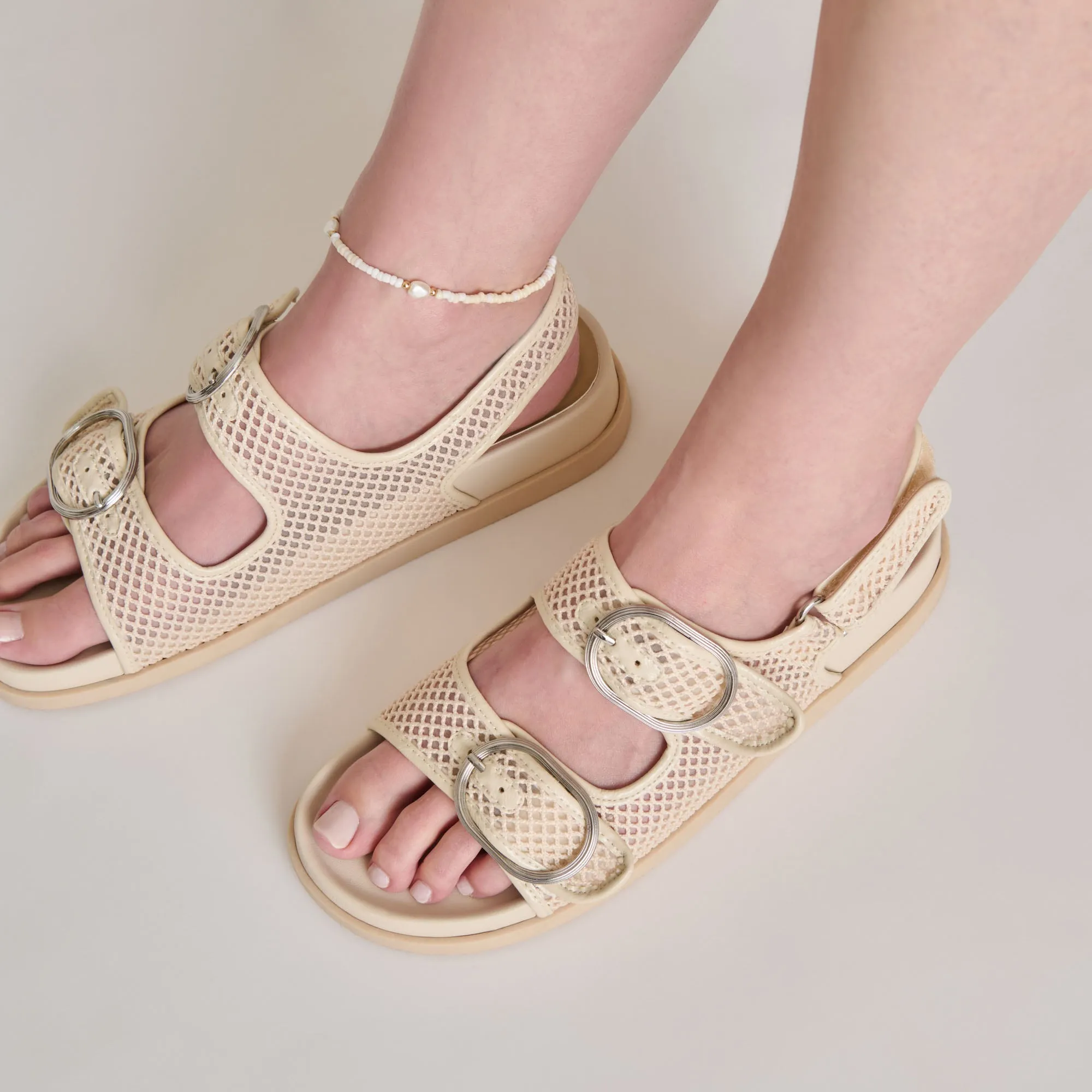 STARLA MESH SANDALS CREME WOVEN MESH