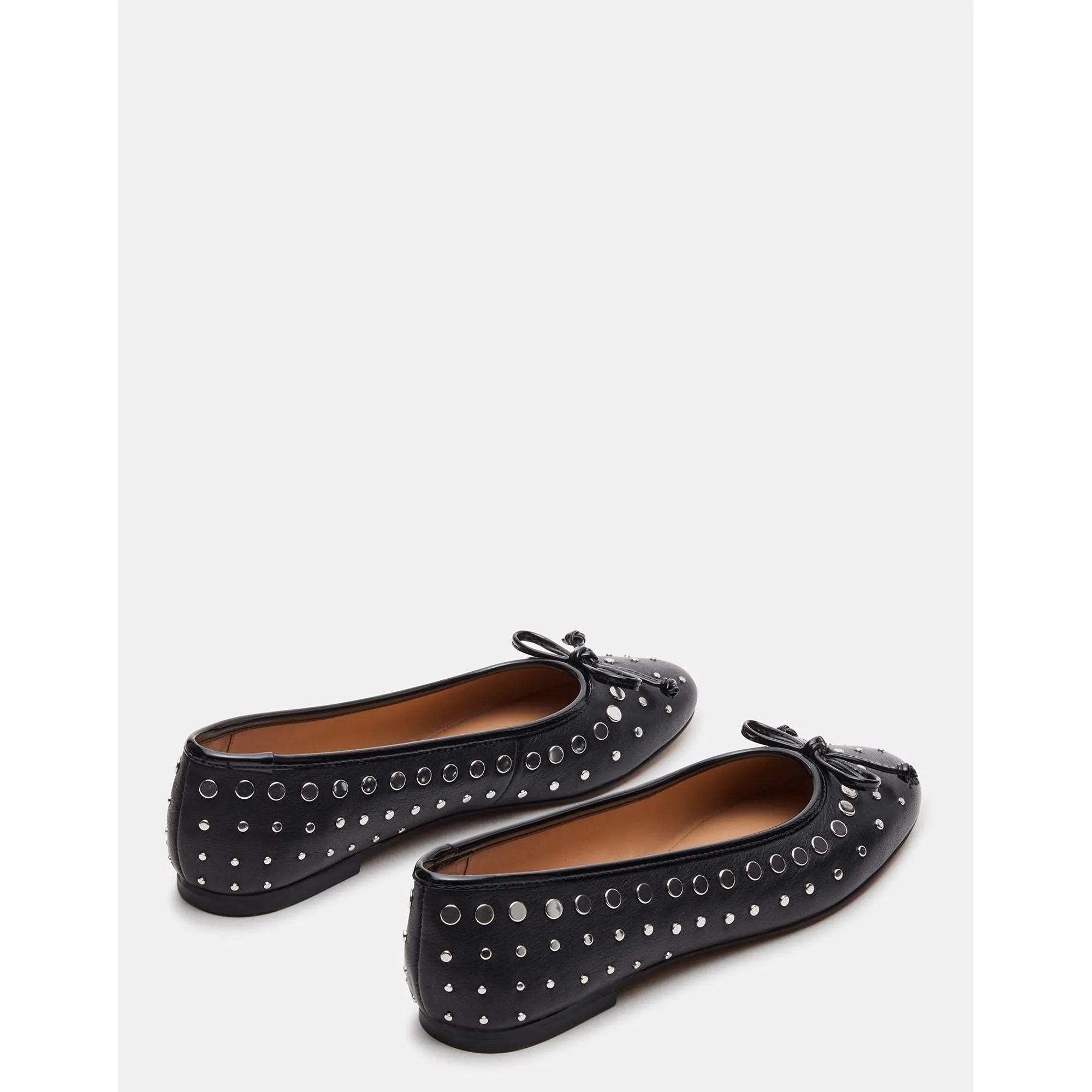 Vixen Black Studs