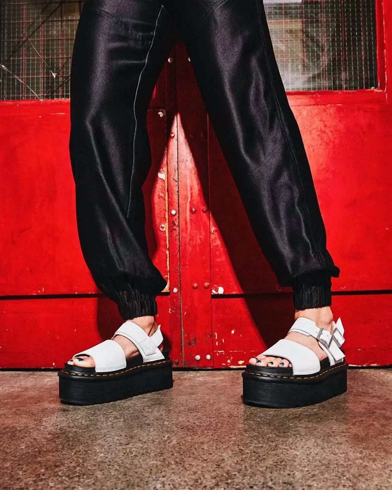 Voss Quad Platform Sandals In White
