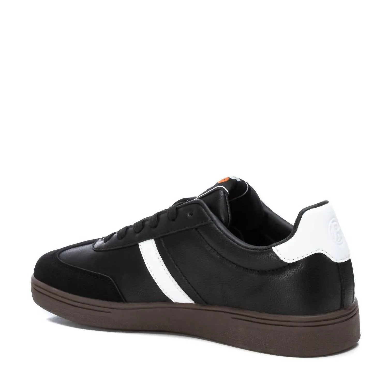 Women's Casual Sneakers In Black