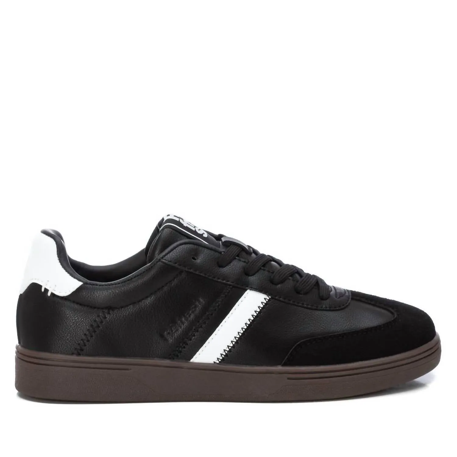Women's Casual Sneakers In Black