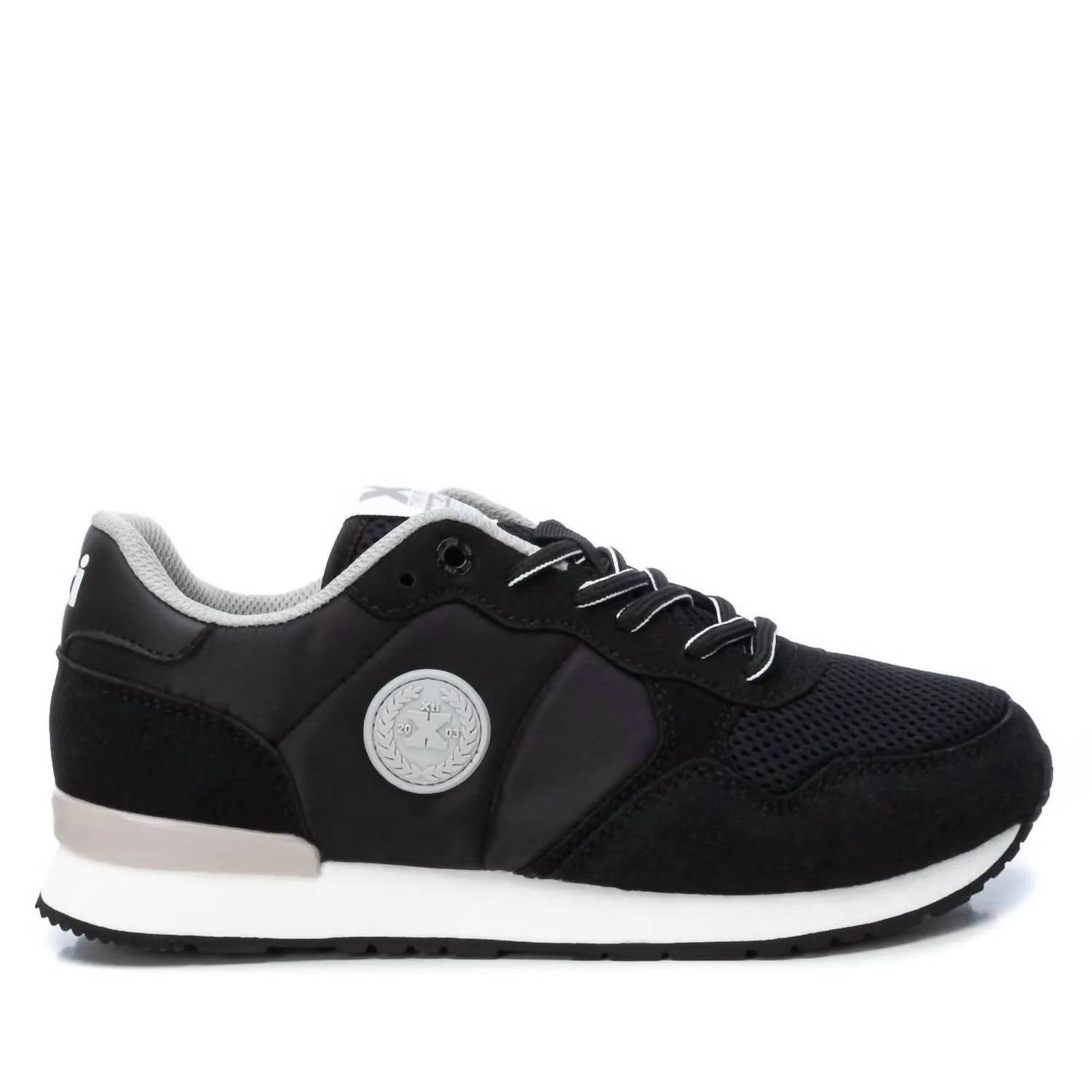 Women's Lace-Up Sneakers In Black