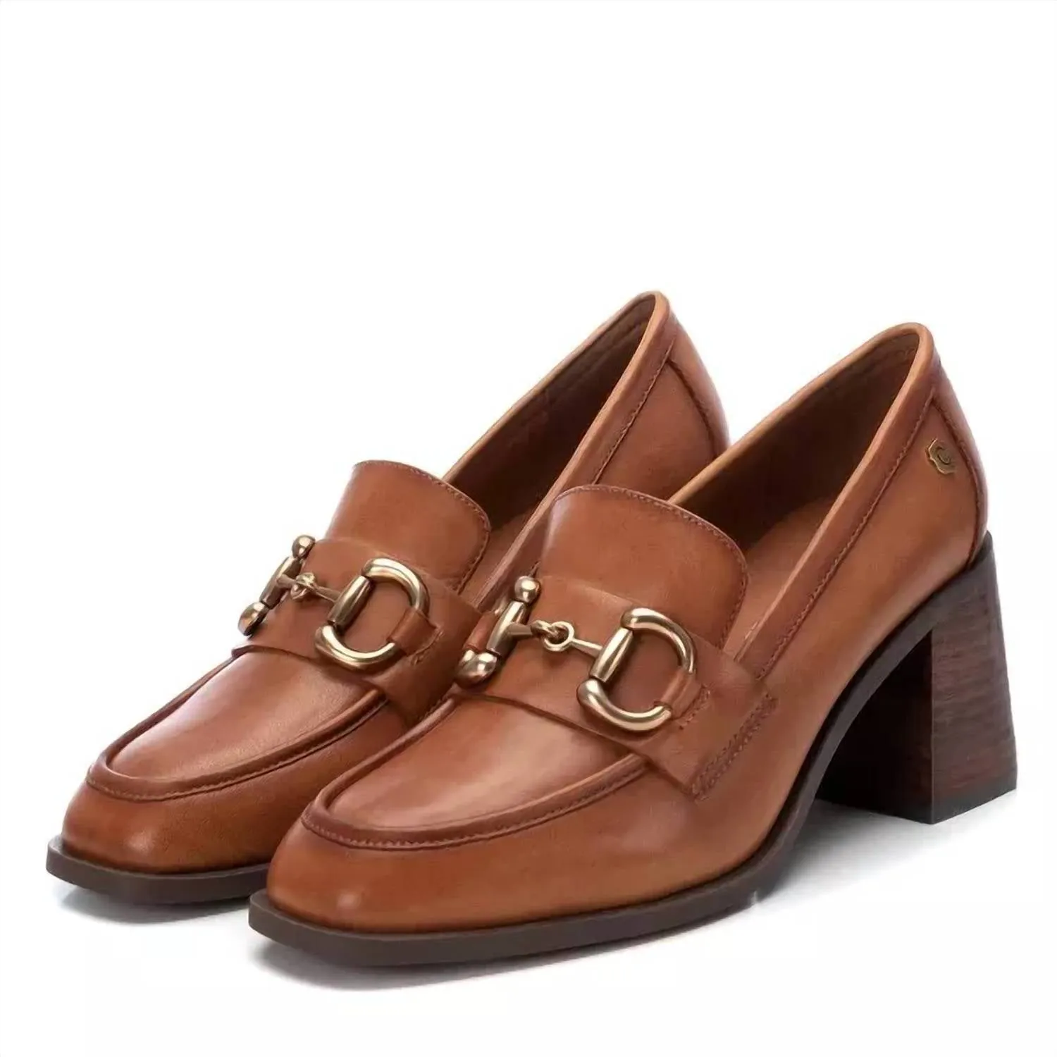 Women's Leather Loafers In Camel
